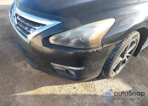 2015 Nissan Altima 2.5 Sv from USA, damaged, VIN 1N4AL3AP9FC470288
